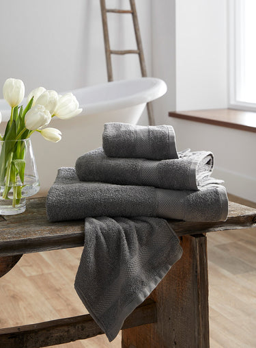 Extra-value colour towels